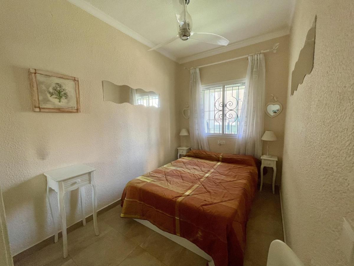Lepanto Fun Apartment Benidorm Bagian luar foto